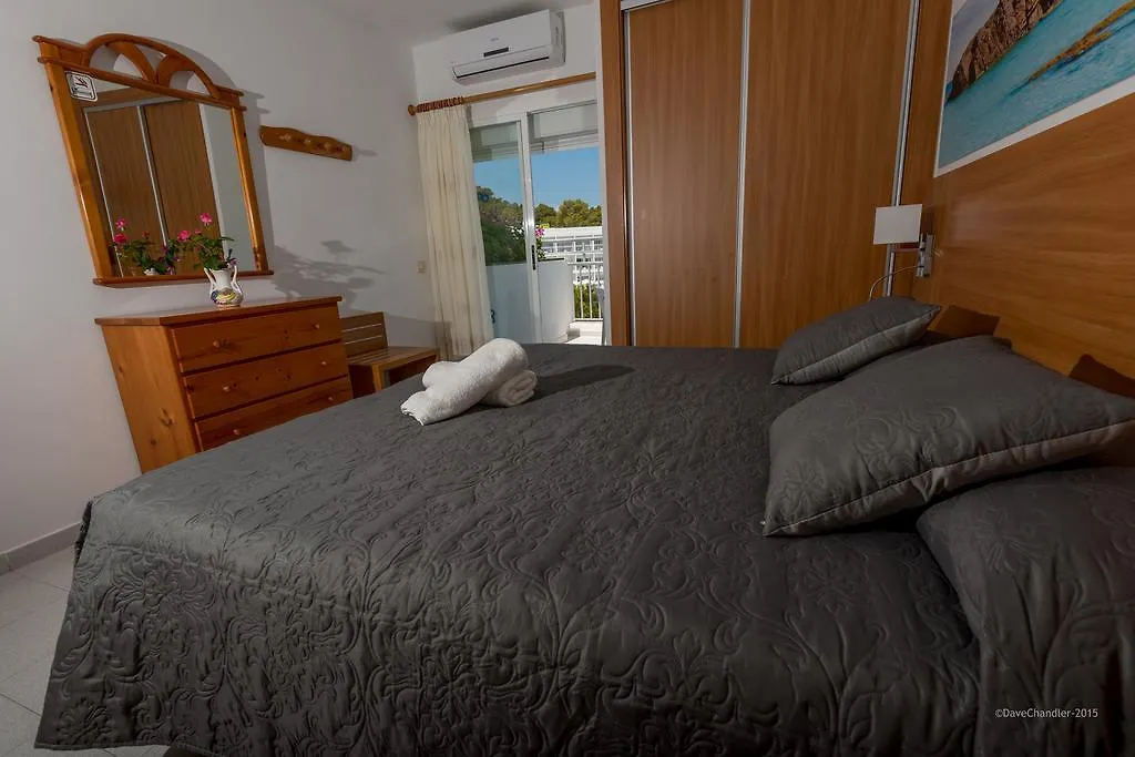 Flats Friends Apartamentos Es Puet Blanc Portinatx 0*,  Spain